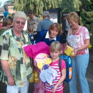 Schulanfang 2004- auch in Friedrichsfeld
