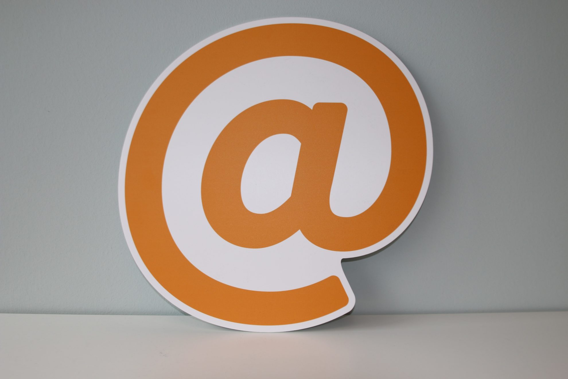 E-Mail